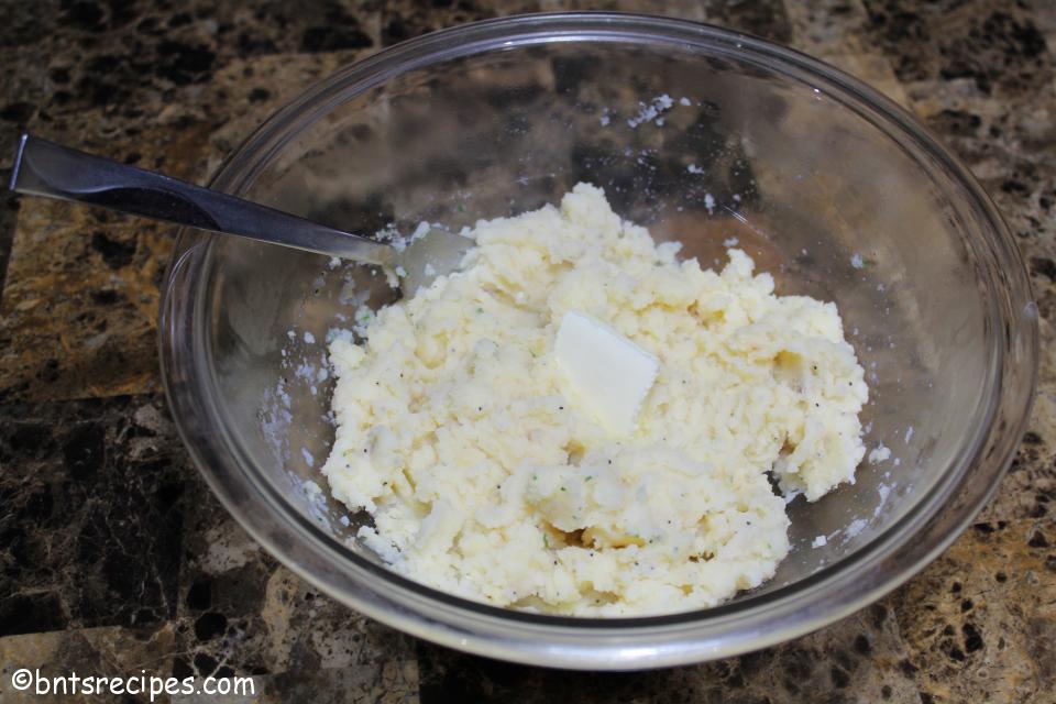 another view of instant loaded mashed potatoes